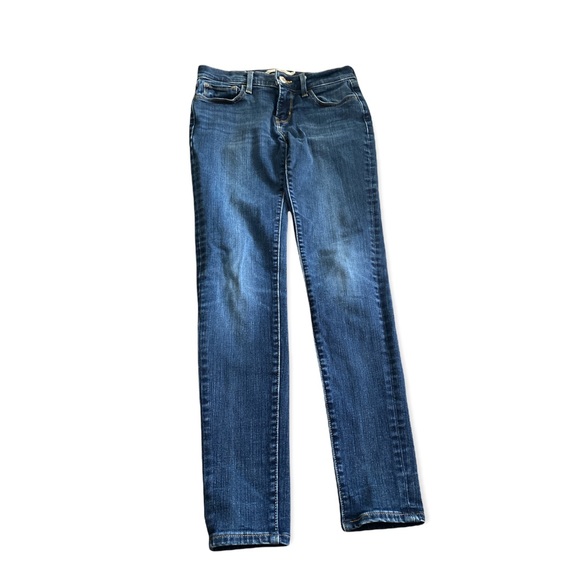 Women’s Levi’s Jeans - Picture 3 of 5